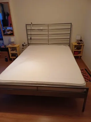 Cama Ikea 140x200 cm