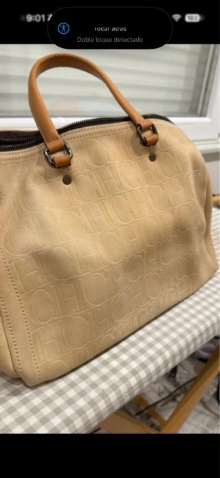 Bolso CH Carolina Herrera piel logo grabado