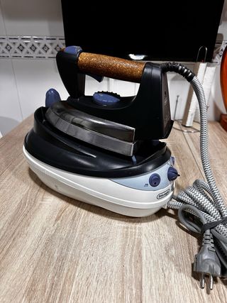 Centro de planchado DeLonghi