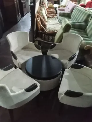 Set 4 sillones y mesa auxiliar