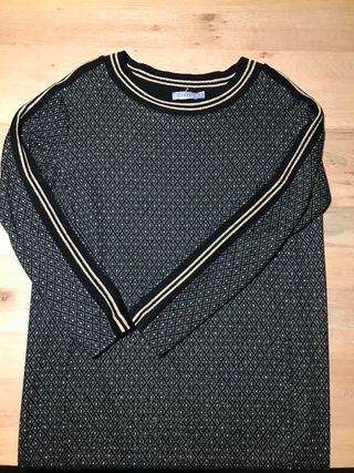 Vestido de lana negro y dorado