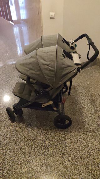 Carrito de bebé doble gris Valco Baby snap duo