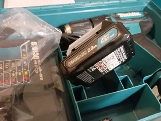 Taladro Percutor Makita HP333DSAE CXT nuevo