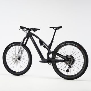 Bicicleta MTB All Mountain Feel 900 S Team Edition Cuadro