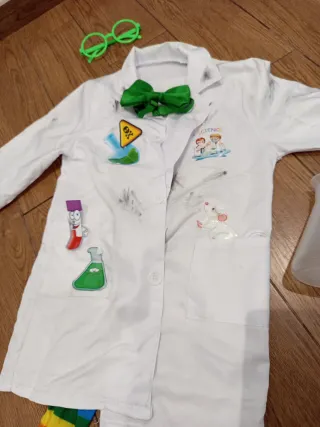 Disfraces científicos 2 adultos+ 1 niño