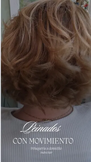 Peinado con movimiento