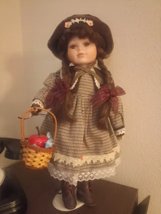 Bambole di porcellana vintage