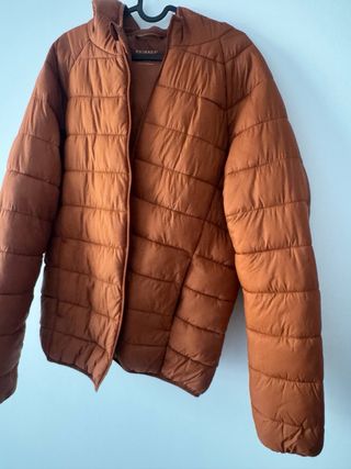 Chaqueta impermeable naranja Primark