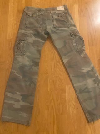 Pantalones cargo Le Temps des Cerises