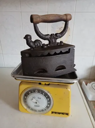 Plancha antigua de carbón