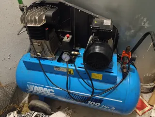 Compresor 100L buen estado