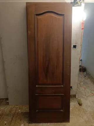 Lote 5 de puertas para reparar