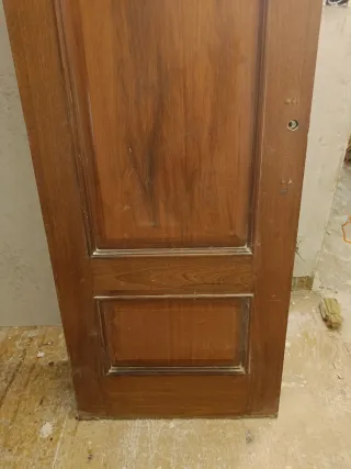 Lote 5 de puertas para reparar