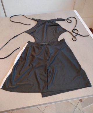 Vestido mini espalda descubierta