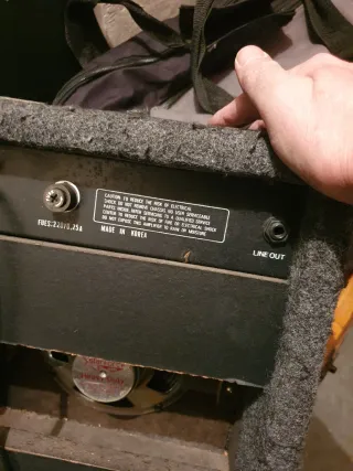 Amplificador Starforce SGA 115 Guitarra