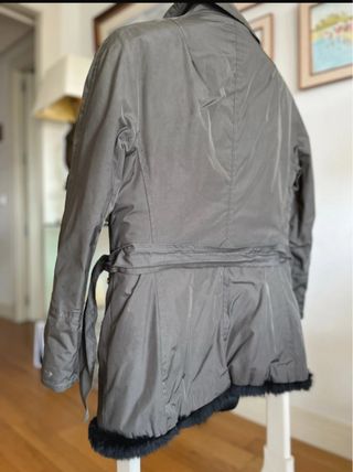 Gabardina mujer con pelo