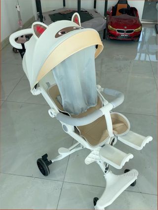 Silla de paseo usada con ruedas silenciosas