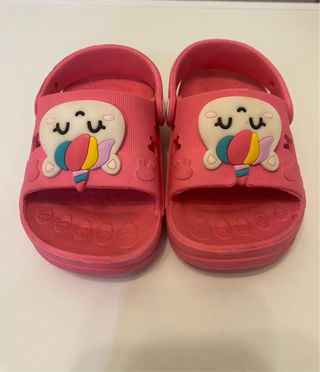 Set 2 ciabattine bimba n.22