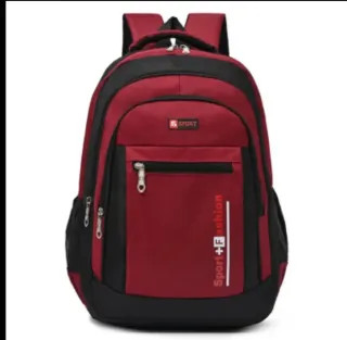 Mochila deportiva negra y roja