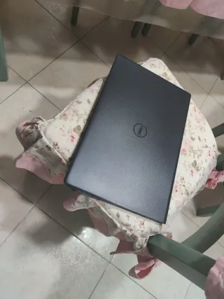 Portatile Dell vostro i7 16gb ram ssd 500gb 15.6"g