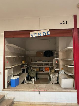 Trastero amplio bien ubicado.