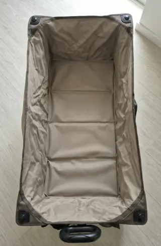 Carro Plegable con correas de sujeción