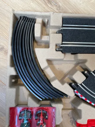 2 Loopings Scalextric Compact