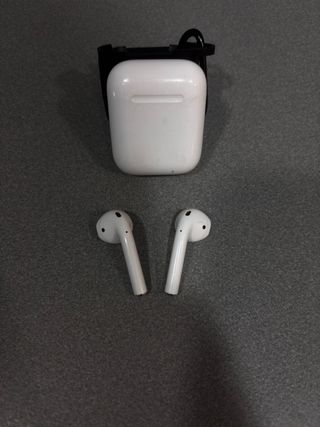 AirPods 2da Gen Blancos