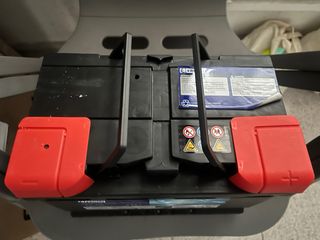 Batería Coche Eroski 74 Ah 12V 680 A