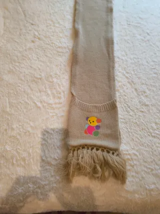 Bufanda Tous Beige con Bolsillos y Osito