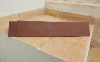 Angular Lateral Tejado, color chocolate Roofeco