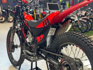 Montesa Cota 4RT 300RR matriculada + kit asiento