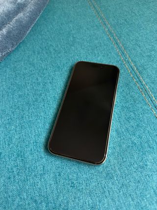 iPhone 15 Pro 128GB Plata