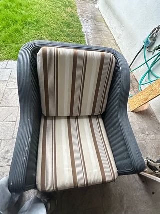 Sofá de jardín mimbre negro