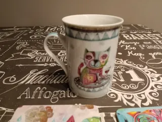 Tazza e 4 sottobicchieri Allen Design