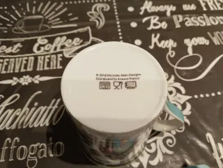 Tazza e 4 sottobicchieri Allen Design