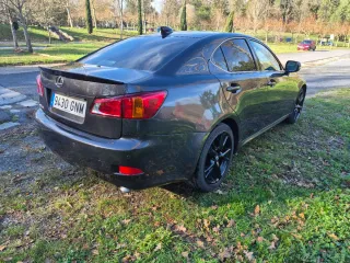 Lexus IS 2009