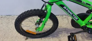 Bicicleta infantil Atrractor 16