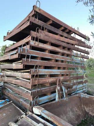 Se compra material de obra