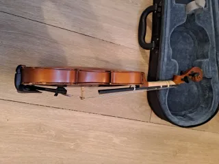 Violín Infantil 1/8 con Funda y Arco