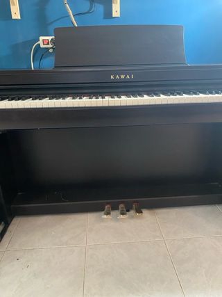 Piano Kawai CN29