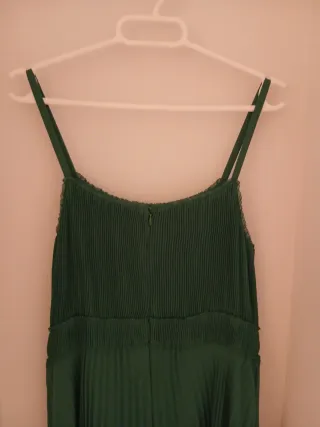 Vestido Massimo Dutti verde plisado