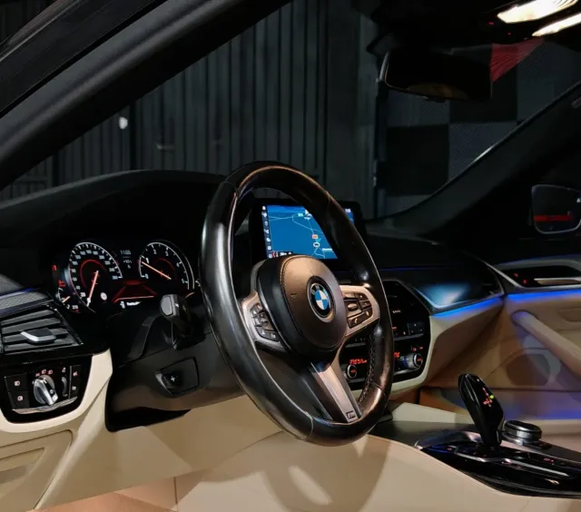 BMW 540d 320CV Pack ///M Touring - 2018