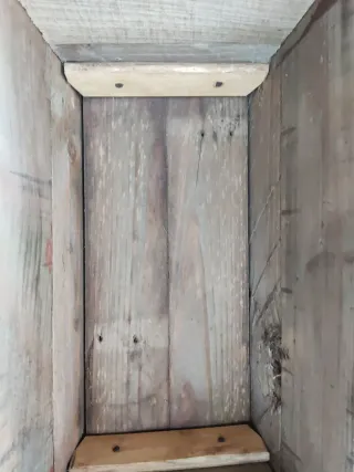 Macetero de madera rústico