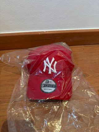 Gorra New Era Roja Ajustable