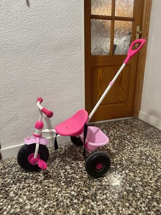 Triciclo niña rosa con empujador