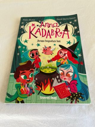 Anna kadabra araso hegodun bat