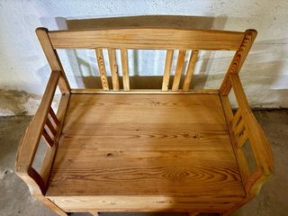 Banco de madera con almacenaje