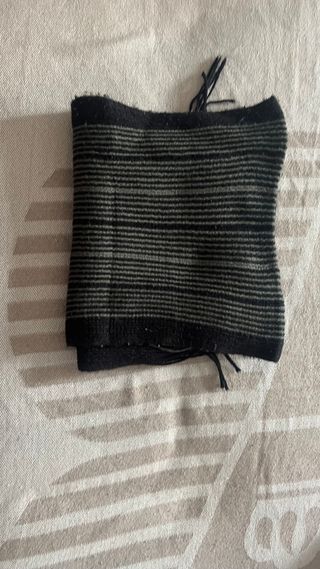 Bufanda de Lana Negra y Gris