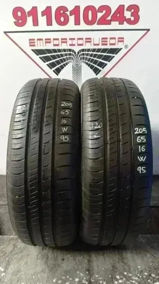 205 65 16 W KUMHO RUEDA AL 90% VIDA UTIL